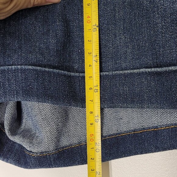 George Plus Women's Blue Denim Front Zipper 4 Pockets Jeans Shorts Size 20W - Picture 11 of 13